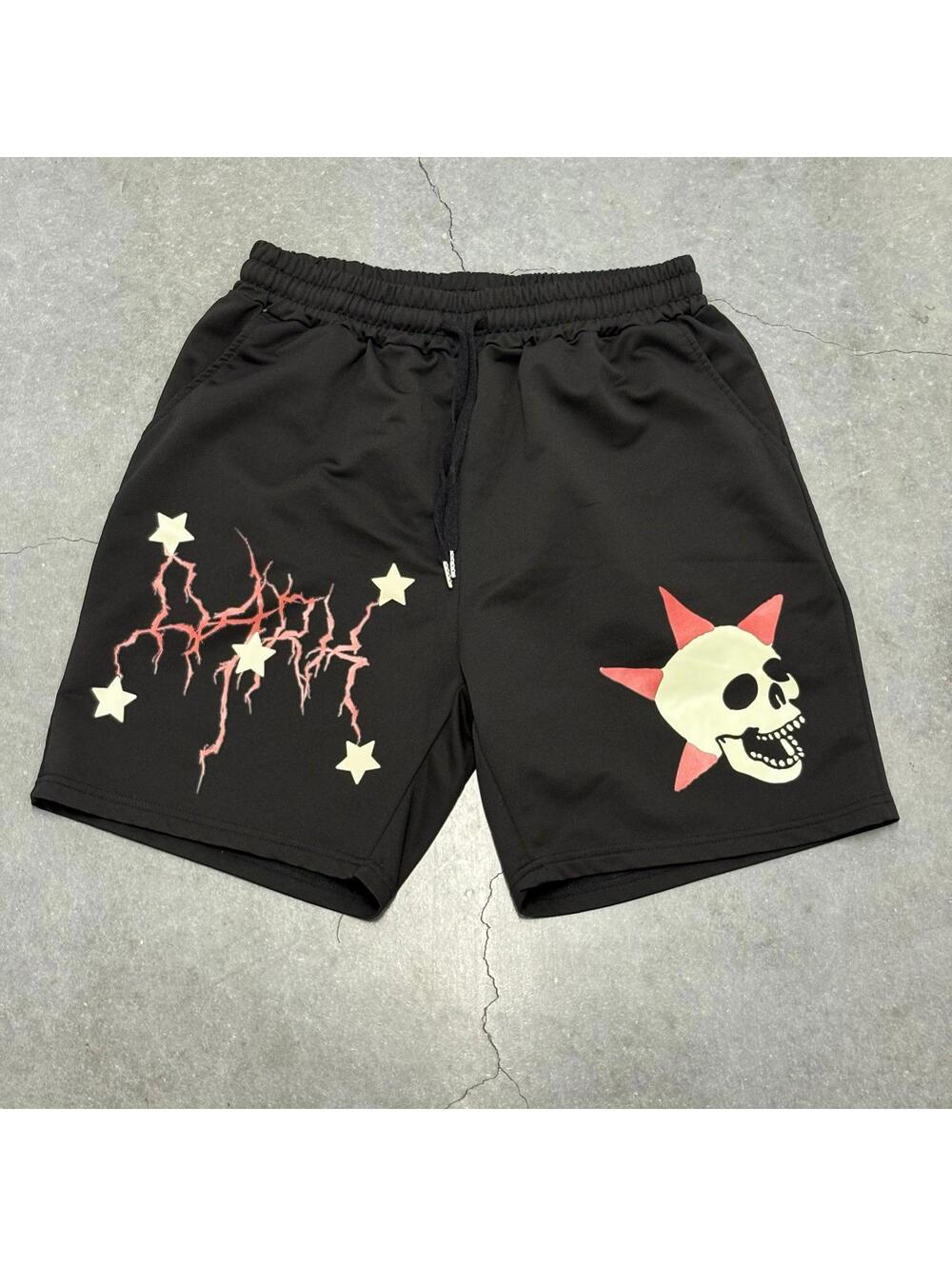 ROMWE Dark Skull Shorts